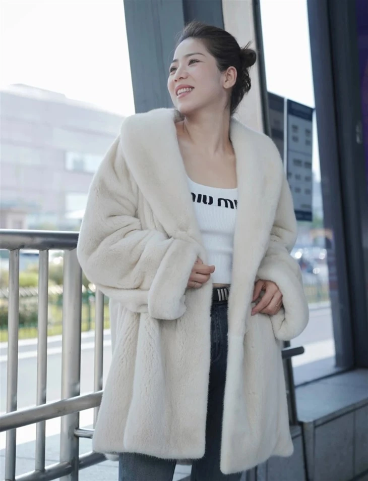 Luxo de luxo de inverno Mink para casacos longos e de tamanho grande